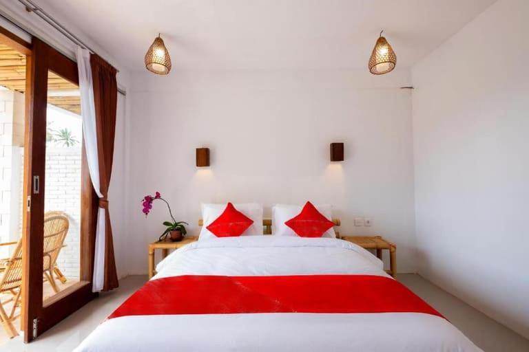 Surya Lombok Accommodation Selong Blanak Exterior foto