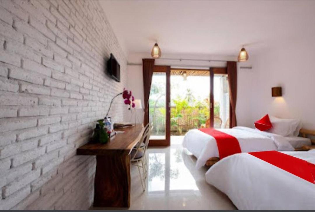 Surya Lombok Accommodation Selong Blanak Exterior foto